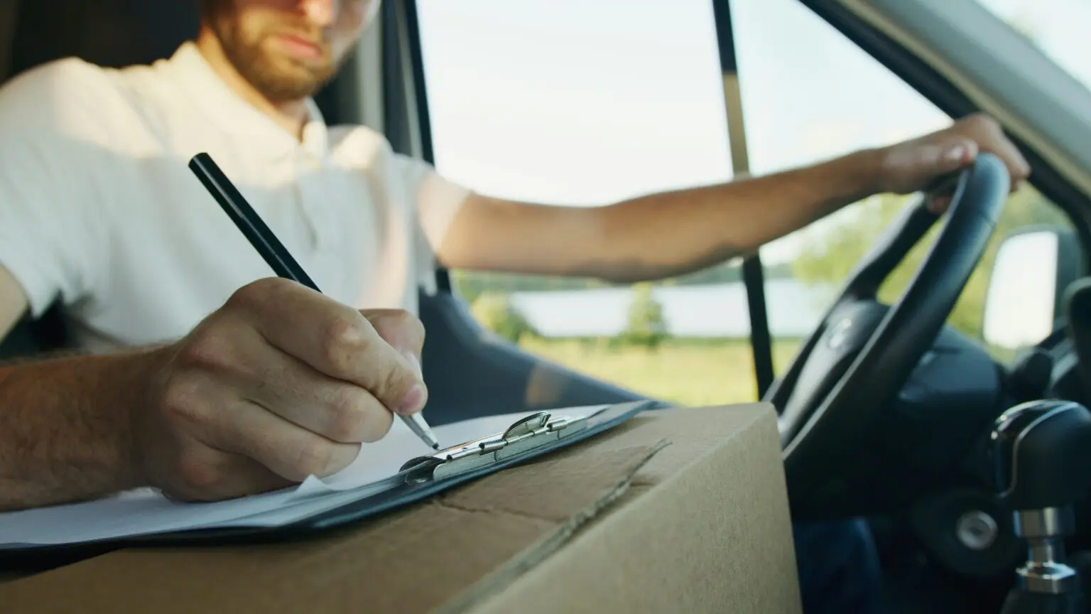 Furgón para transporte directo y pequeñas mudanzas de TransGoba